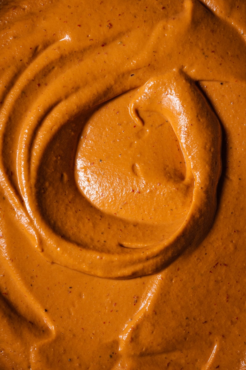 Close up of the chipotle aioli swirl.