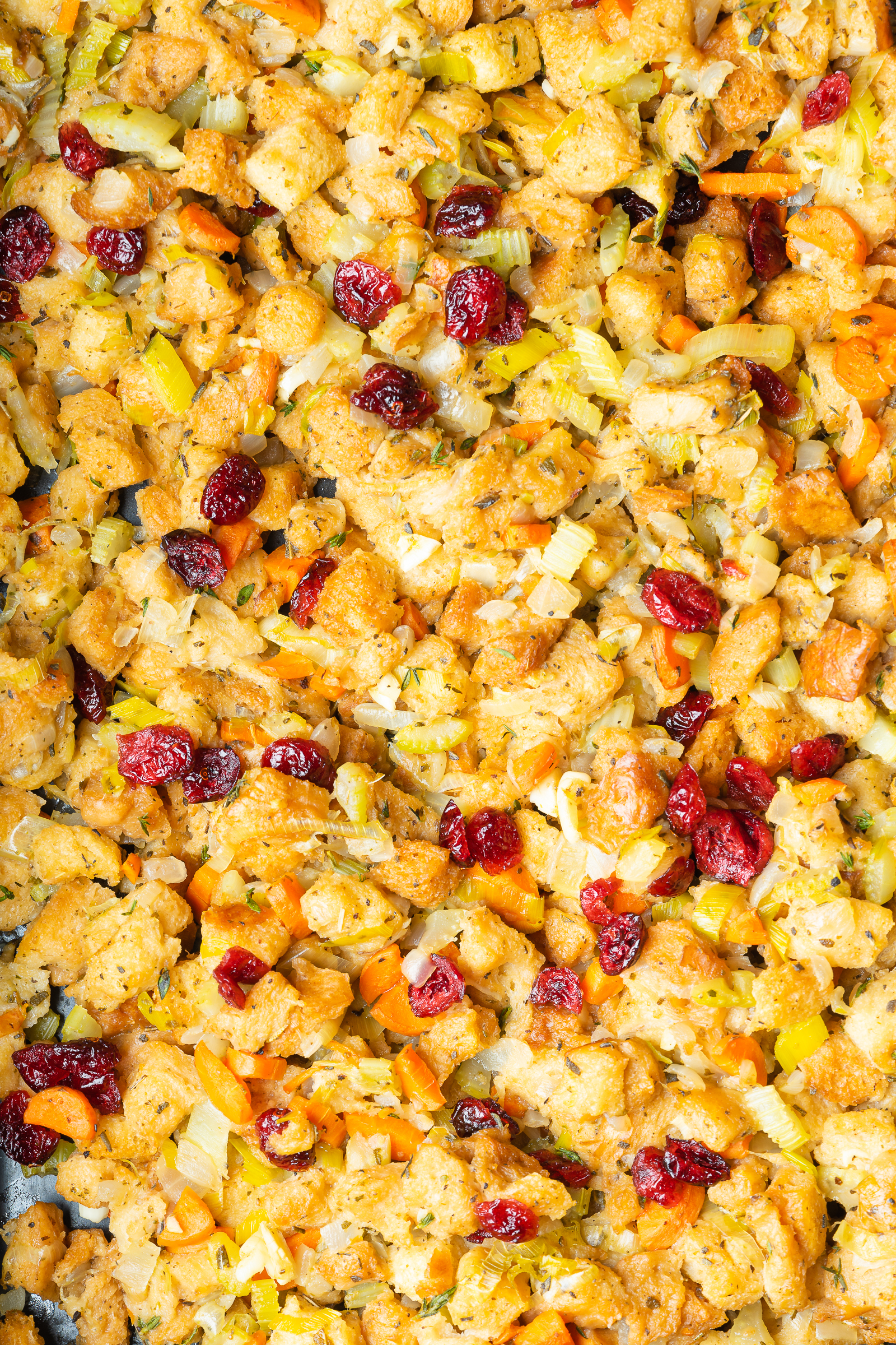 Cooked stuffing with cranberries.